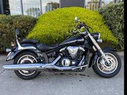 Yamaha XVS1300A V-Star