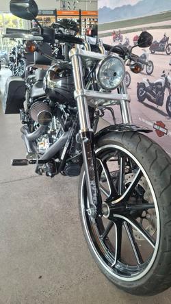 2014 Harley-davidson FXSB SOFTAIL BREAKOUT Vivid Black