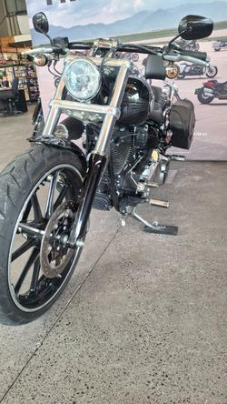 2014 Harley-davidson FXSB SOFTAIL BREAKOUT Vivid Black