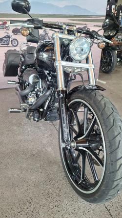 2014 Harley-davidson FXSB SOFTAIL BREAKOUT Vivid Black