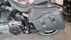 2014 Harley-davidson FXSB SOFTAIL BREAKOUT Vivid Black