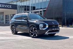 2021 Mitsubishi
                Outlander Exceed Tourer