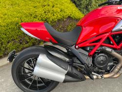 2012 DUCATI DIAVEL Red