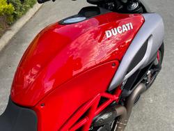 2012 DUCATI DIAVEL Red
