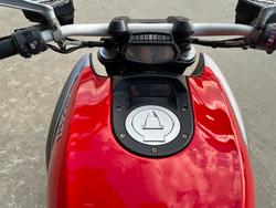 2012 DUCATI DIAVEL Red