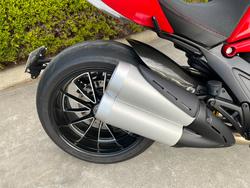 2012 DUCATI DIAVEL Red
