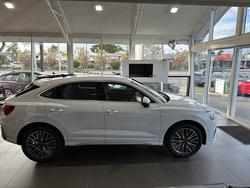 2025 Audi Q3 35 TFSI S line