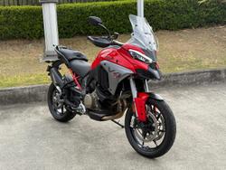 2025 Ducati Multistrada V4S Multistrada Red