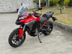 2025 Ducati Multistrada V4S Multistrada Red