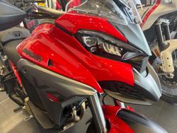 2025 Ducati Multistrada V4S Multistrada Red