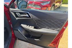 2023 Mitsubishi
Outlander PHEV Exceed