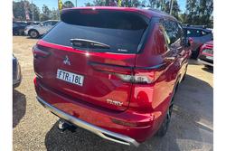 2023 Mitsubishi
Outlander PHEV Exceed