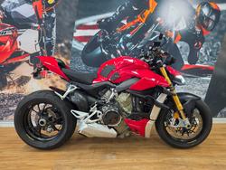 Ducati Streetfighter V4 S