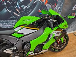 2024 Kawasaki NINJA ZX-10R GREEN