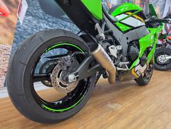 2024 Kawasaki NINJA ZX-10R GREEN
