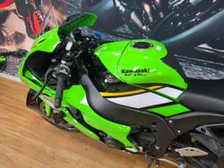 2024 Kawasaki NINJA ZX-10R GREEN