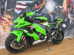 2024 Kawasaki NINJA ZX-10R GREEN