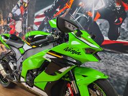 2024 Kawasaki NINJA ZX-10R GREEN
