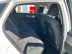 2021 Kia Cerato S BD MY21 Clear White