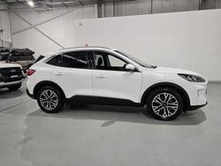 2021 Ford
Escape