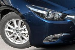 2019 Mazda
                3 Maxx Sport