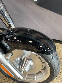 2025 Harley-davidson FLFB FAT BOY (117) VIVID BLACK