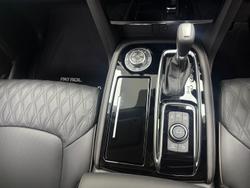 2025 Nissan Patrol Warrior Y62 MY25 4X4 Dual Range Moonstone White