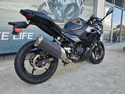 2020 Kawasaki NINJA 400 Black