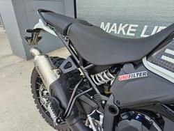 2024 DUCATI DESERTX RALLY White