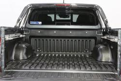 2023 Nissan
Navara ST-X
