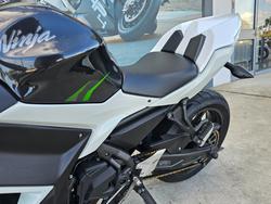 2022 Kawasaki NINJA 650L White