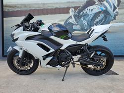 2022 Kawasaki NINJA 650L White