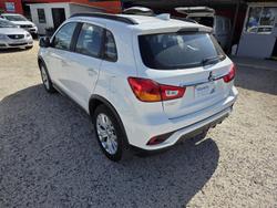 2019 Mitsubishi ASX ES XC MY19 White