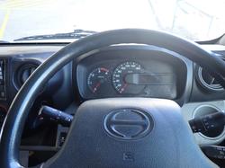 2015 HINO DUTRO 917 WHITE
