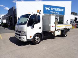 Hino Dutro