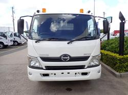 2015 HINO DUTRO 917