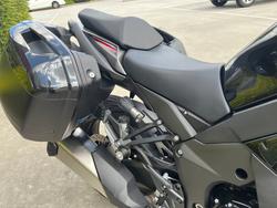 2022 Kawasaki NINJA 1000SX Black