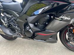 2022 Kawasaki NINJA 1000SX Black