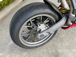 2004 DUCATI 999 Red