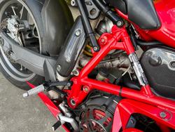 2004 DUCATI 999 Red