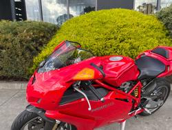 2004 DUCATI 999 Red