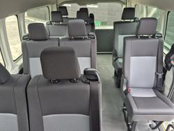 2022 Toyota Hiace Commuter