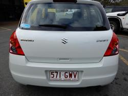 2008 Suzuki Swift GLX RS415 Pearl White