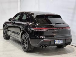 2022 Porsche Macan T 95B MY22 AWD Black