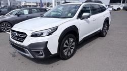 2025 Subaru Outback AWD Touring