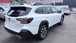 2025 Subaru Outback AWD Touring