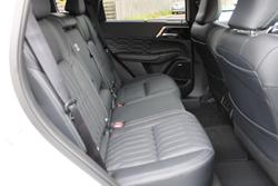 2025 Mitsubishi Outlander Exceed