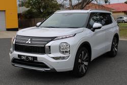 2025 Mitsubishi Outlander Exceed