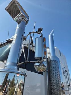 2001 Kenworth T904 2001 T904 C16