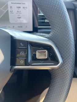 2025 MG HS Super Hybrid Essence AS33P MY25 Diamond Red